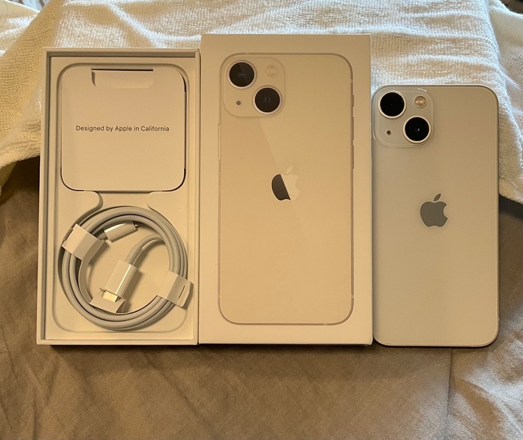iPhone iPhone 13 mini 128GB SIMフリー（スマホ）の商品画像 - 査定依頼日：2026年9月22日 - 最高査定価格：30,000円