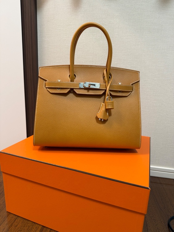 セリエ30（ブランドバッグ）の商品画像 - 査定依頼日：2026年3月18日 - 最高査定価格：3,500,000円