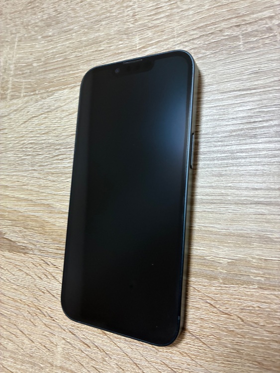 iPhone 14 256GB 楽天モバイル（スマホ）の商品画像 - 査定依頼日：2025年7月6日 - 最高査定価格：65,000円