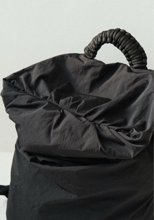 Bottega Veneta  リュック（ブランドバッグ）の商品画像 - 査定依頼日：2026年1月11日 - 最高査定価格：80,000円