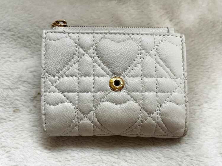 ディオール  （ブランドバッグ）の商品画像 - 査定依頼日：2025年4月21日 - 最高査定価格：30,000円