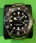 チューダー ベラゴス 25500TN（高級時計）の商品画像 - 査定依頼日：2026年2月19日 - 最高査定価格：400,000円