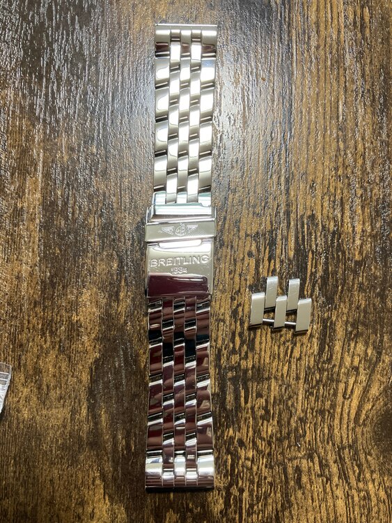 ブライトリング クロノマット A1335（高級時計）の商品画像 - 査定依頼日：2025年2月3日 - 最高査定価格：280,000円