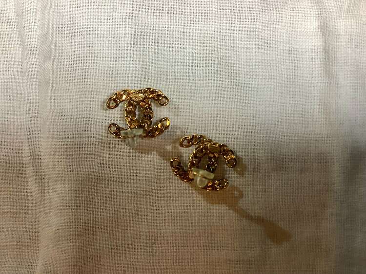 シャネルイヤリング（金・貴金属）の商品画像 - 査定依頼日：2024年10月17日 - 最高査定価格：40,000円