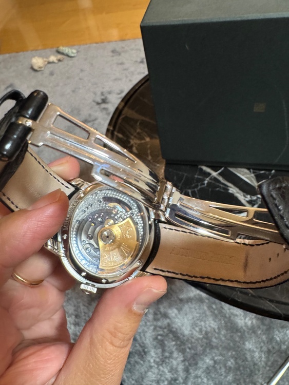 ミレネリー　（高級時計）の商品画像 - 査定依頼日：2026年3月15日 - 最高査定価格：1,800,000円