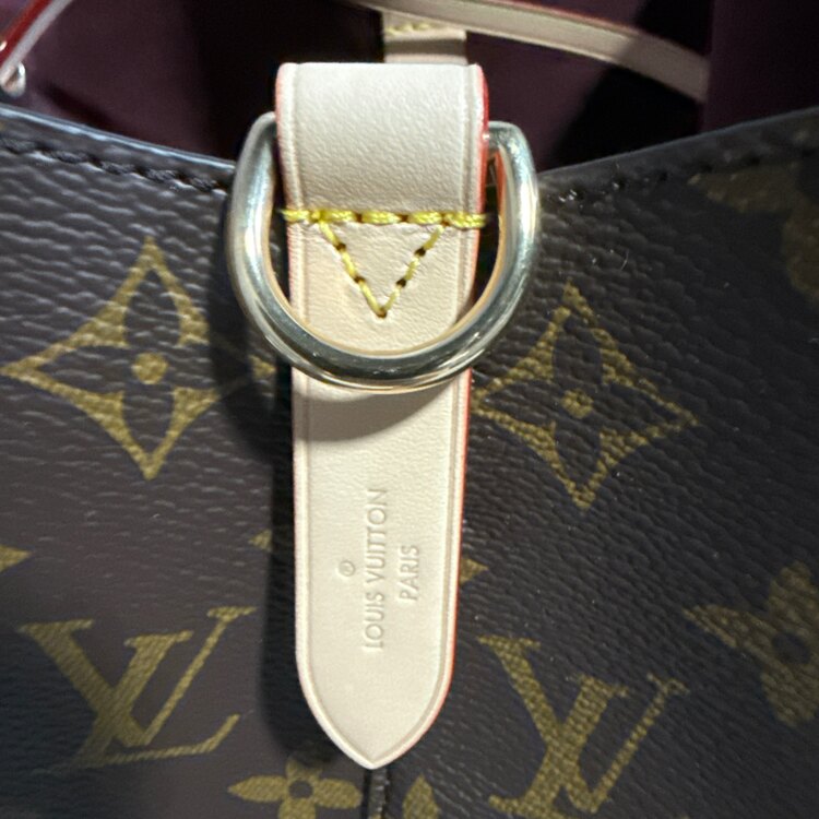 ネオノエbb（ブランドバッグ）の商品画像 - 査定依頼日：2025年4月21日 - 最高査定価格：250,000円