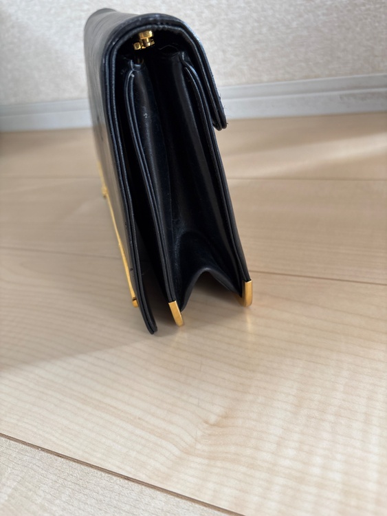 ディオール  （ブランドバッグ）の商品画像 - 査定依頼日：2025年12月13日 - 最高査定価格：8,000円