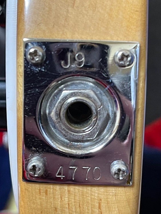 ・Rickenbacker / 4001V63 1996年製（ピアノ・楽器・PA機材）の商品画像 - 査定依頼日：2026年9月2日 - 最高査定価格：210,000円
