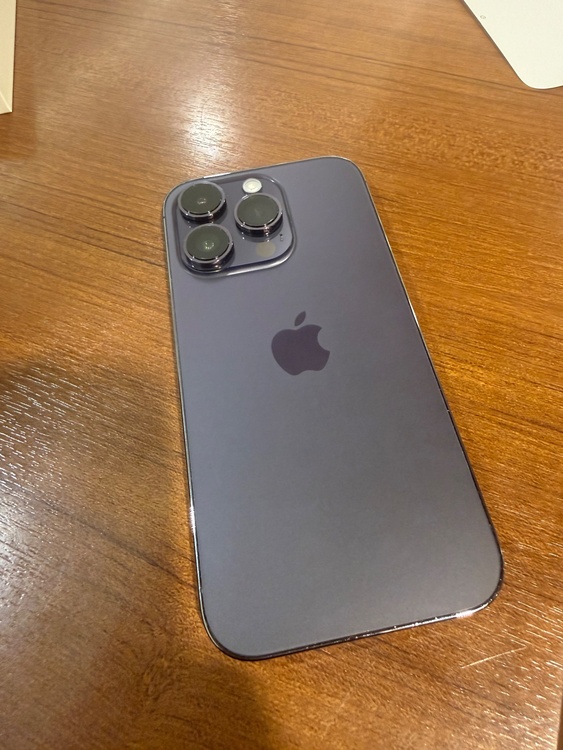 iPhone 14 Pro 256GB SIMフリー（スマホ）の商品画像 - 査定依頼日：2025年12月17日 - 最高査定価格：72,000円