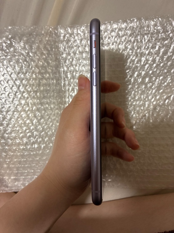 iPhone iPhone11 64GB SIMフリー（スマホ）の商品画像 - 査定依頼日：2026年5月28日 - 最高査定価格：13,000円