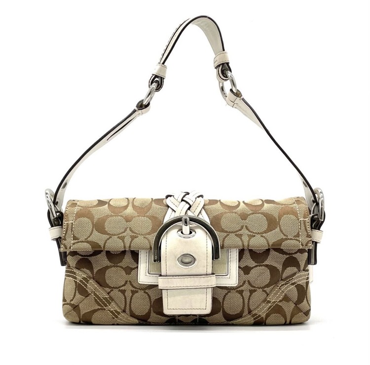 その他 コーチ （ブランドバッグ）の商品画像 - 査定依頼日：2026年4月15日 - 最高査定価格：1,500円