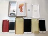 iPhone3つ ケース3つ（スマホ）の商品画像 - 査定依頼日：2021年10月11日 - 最高査定価格：3,200円