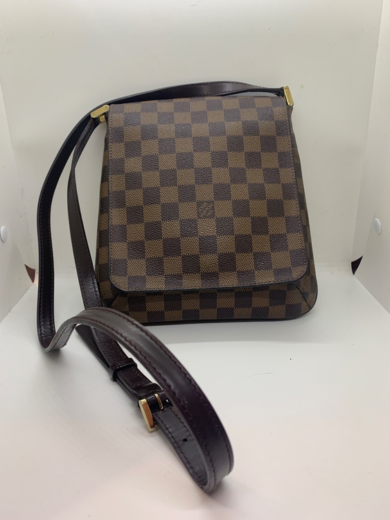 ミュゼット サルサ ショルダーバッグ ロングショルダー（ブランドバッグ）の商品画像 - 査定依頼日：2026年7月12日 - 最高査定価格：100,000円