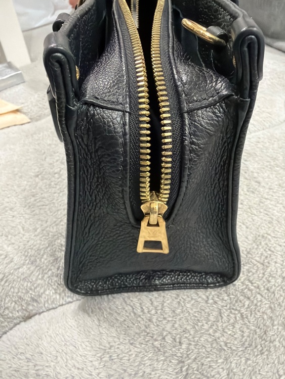 オンザゴーEW（ブランドバッグ）の商品画像 - 査定依頼日：2026年2月1日 - 最高査定価格：360,000円