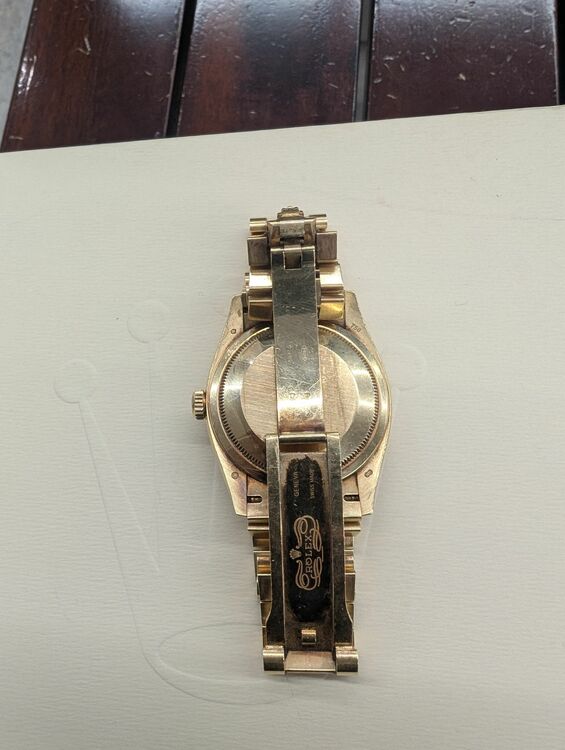 ロレックス デイデイト （高級時計）の商品画像 - 査定依頼日：2025年7月12日 - 最高査定価格：7,000,000円