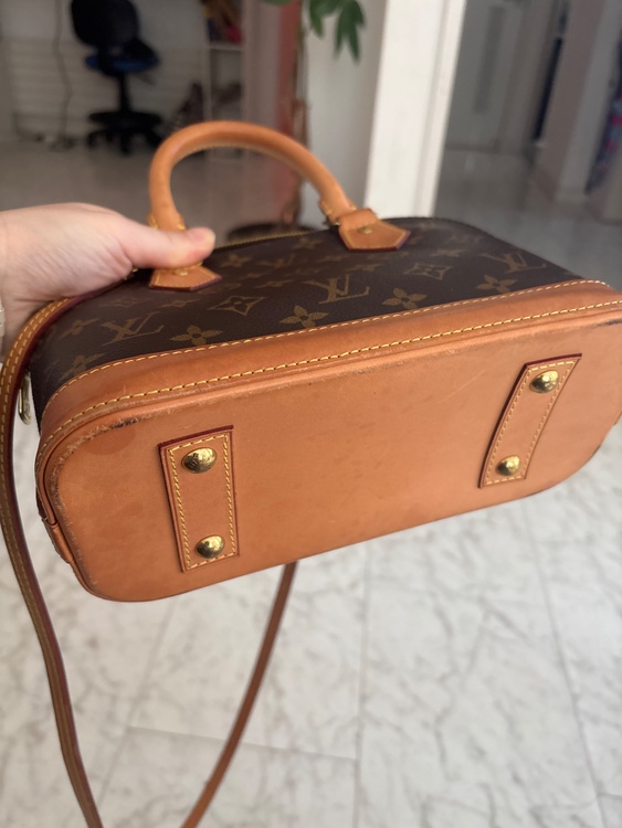 ルイヴィトン アルマ （ブランドバッグ）の商品画像 - 査定依頼日：2026年1月30日 - 最高査定価格：150,000円