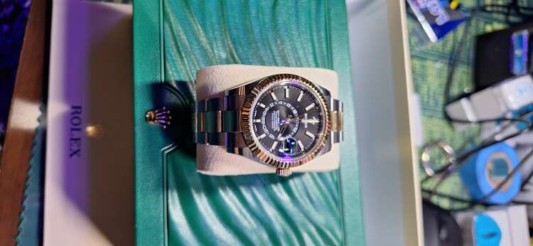 スカイドゥエラー（高級時計）の商品画像 - 査定依頼日：2025年3月13日 - 最高査定価格：2,580,000円