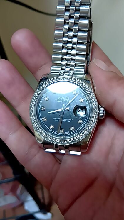ロレックス デイデイト （高級時計）の商品画像 - 査定依頼日：2025年9月10日 - 最高査定価格：2,750,000円