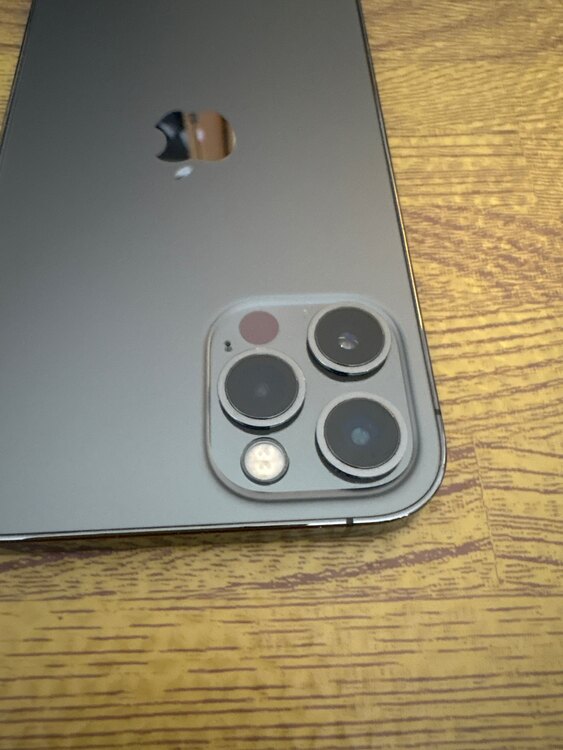 iPhone 12 Pro 128GB SIMフリー（スマホ）の商品画像 - 査定依頼日：2025年5月1日 - 最高査定価格：39,000円