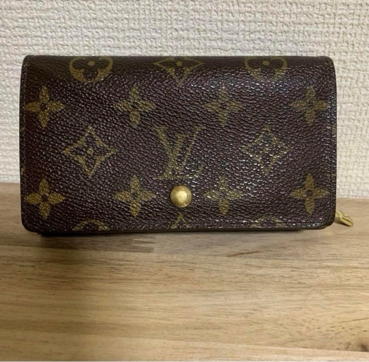 ポルトモネビエトレゾール（ブランド財布・小物）の商品画像 - 査定依頼日：2025年9月20日 - 最高査定価格：9,000円