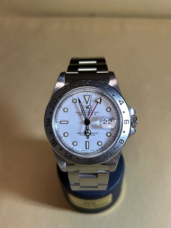 ロレックス エクスプローラー 1657（高級時計）の商品画像 - 査定依頼日：2025年3月8日 - 最高査定価格：1,150,000円