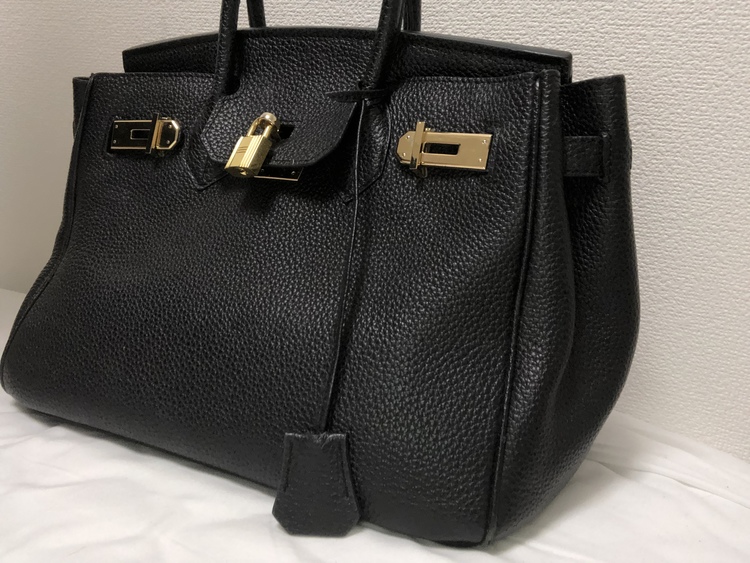 エルメス バーキン30(W:30cm H:22cm D:16cm)（ブランドバッグ）の商品画像 - 査定依頼日：2022年6月14日 - 最高査定価格：1,300,000円