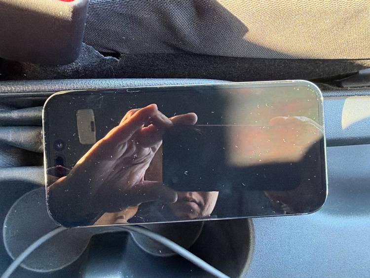 iPhone iPhone 14 Pro 256GB docomo（スマホ）の商品画像 - 査定依頼日：2026年10月31日 - 最高査定価格：73,000円