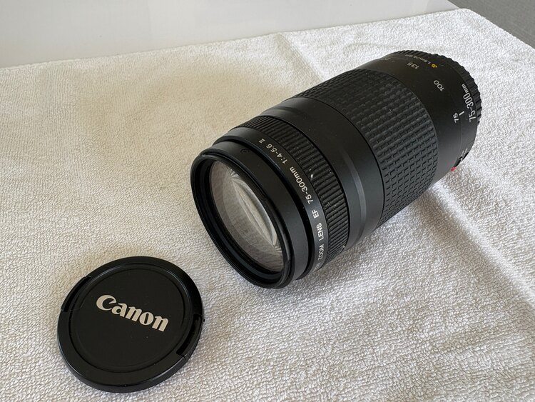 EOS kiss3（カメラ）の商品画像 - 査定依頼日：2025年5月3日 - 最高査定価格：800円