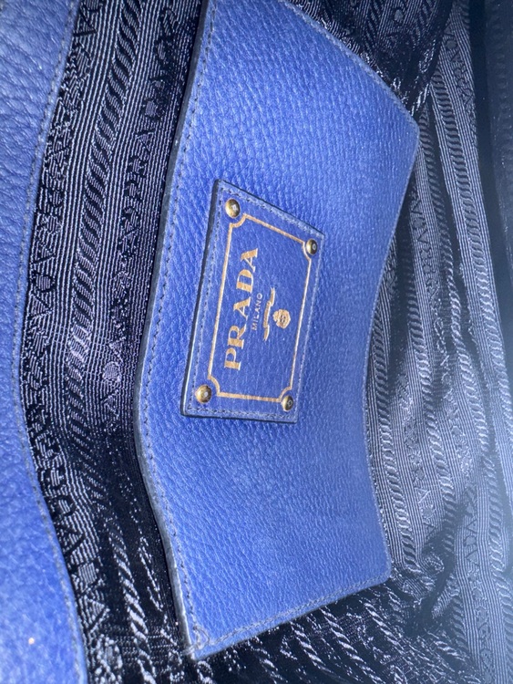 プラダ  （ブランドバッグ）の商品画像 - 査定依頼日：2025年9月30日 - 最高査定価格：70,000円