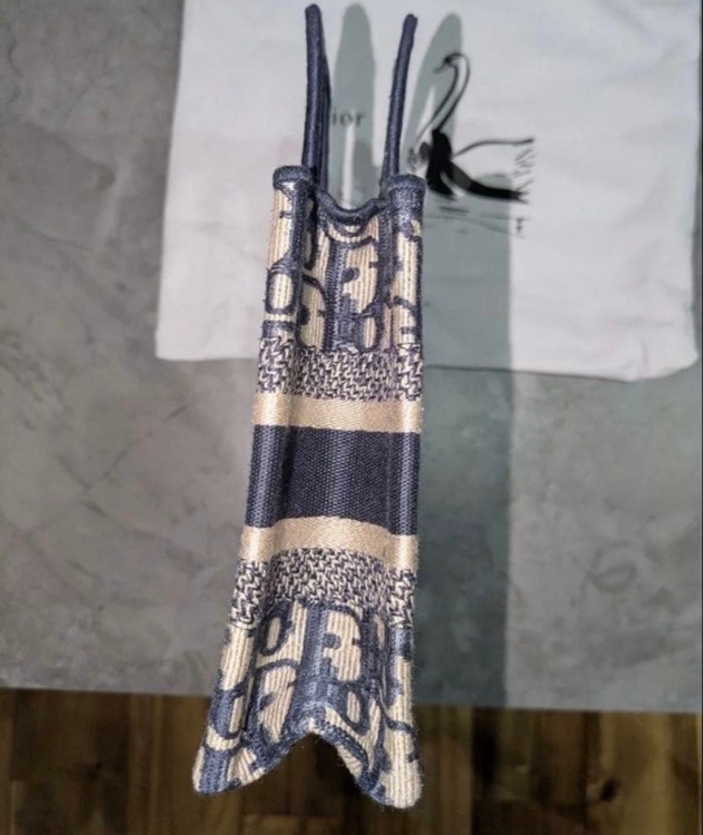 ディオール  （ブランドバッグ）の商品画像 - 査定依頼日：2026年2月9日 - 最高査定価格：110,000円