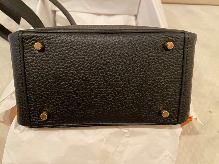 リンディミニ　（ブランドバッグ）の商品画像 - 査定依頼日：2025年6月3日 - 最高査定価格：1,450,000円