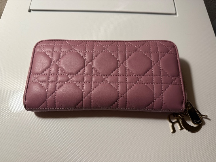 ディオール  （ブランドバッグ）の商品画像 - 査定依頼日：2025年6月22日 - 最高査定価格：30,000円