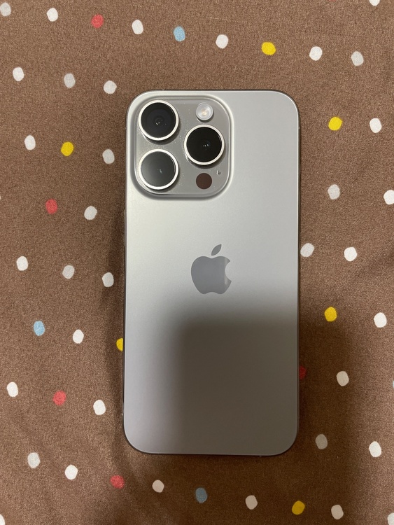 iPhone iPhone 15 Pro 128GB SIMフリー（スマホ）の商品画像 - 査定依頼日：2026年9月6日 - 最高査定価格：76,000円
