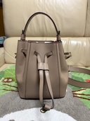 その他 フルラ （ブランドバッグ）の商品画像 - 査定依頼日：2026年2月19日 - 最高査定価格：6,000円