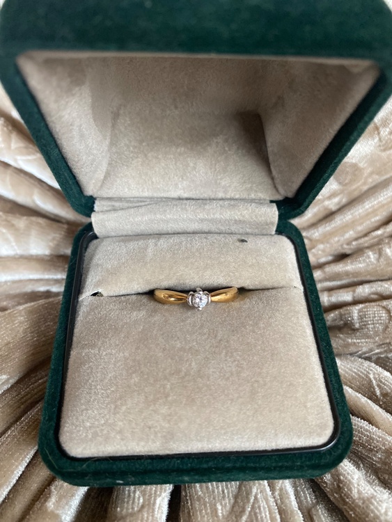 18金ダイアモンドリング（金・貴金属）の商品画像 - 査定依頼日：2026年3月22日 - 最高査定価格：60,000円