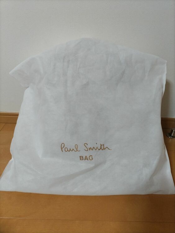 ビジネスリュック（古着・ファッション）の商品画像 - 査定依頼日：2025年8月26日 - 最高査定価格：2,000円