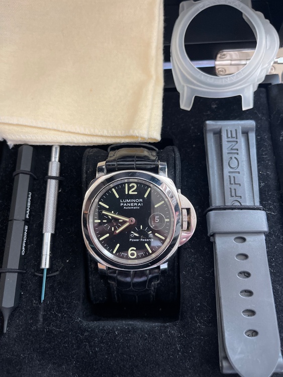 パネライ ルミノール パワーリザーブ（高級時計）の商品画像 - 査定依頼日：2026年2月19日 - 最高査定価格：500,000円