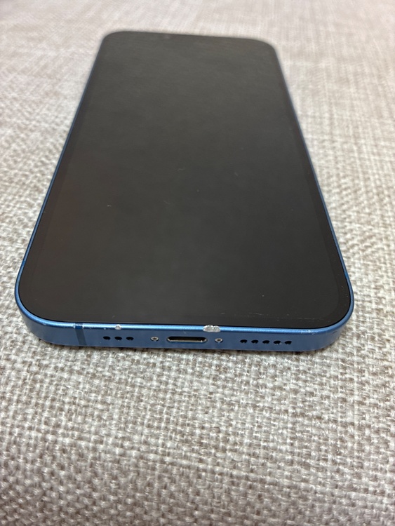 iPhone13（スマホ）の商品画像 - 査定依頼日：2026年5月25日 - 最高査定価格：40,000円