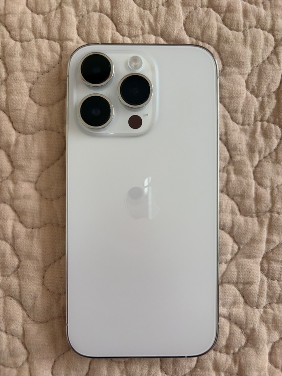 iPhone iPhone 14 Pro 128GB SIMフリー（スマホ）の商品画像 - 査定依頼日：2026年7月7日 - 最高査定価格：61,000円