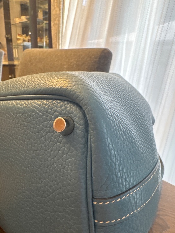 ピコタンロック18 pm（ブランドバッグ）の商品画像 - 査定依頼日：2026年3月27日 - 最高査定価格：310,000円