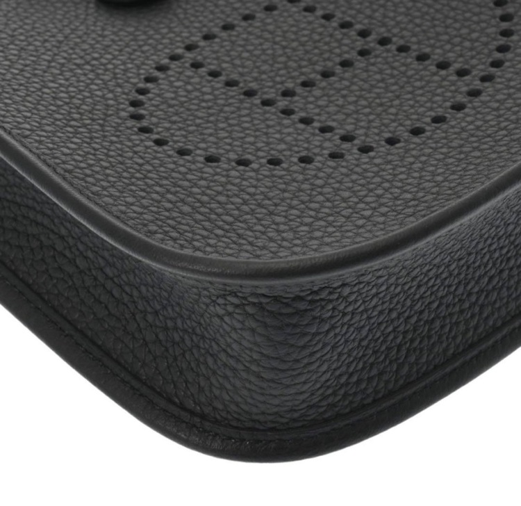 エブリン TPM（ブランドバッグ）の商品画像 - 査定依頼日：2025年11月12日 - 最高査定価格：380,000円