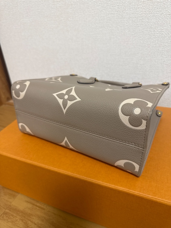 ルイヴィトンモノグラムアンプラントオンザゴーPMトゥルトレール（ブランドバッグ）の商品画像 - 査定依頼日：2026年4月11日 - 最高査定価格：340,000円