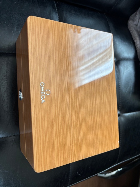 オメガ シーマスター ダイバー300M 210.30.42.20.03.001 （高級時計）の商品画像 - 査定依頼日：2025年8月31日 - 最高査定価格：560,000円