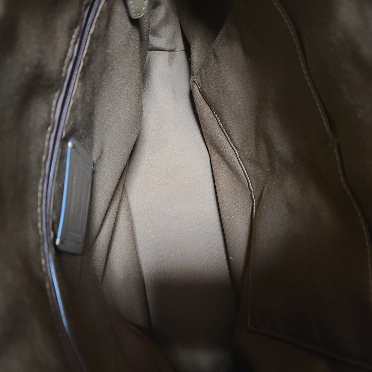 コーチ（ブランドバッグ）の商品画像 - 査定依頼日：2026年2月11日 - 最高査定価格：4,000円