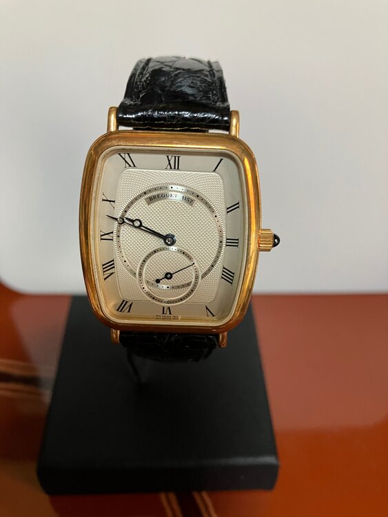 ブレゲ クラシック BA3490/12/27（高級時計）の商品画像 - 査定依頼日：2025年4月22日 - 最高査定価格：1,050,000円