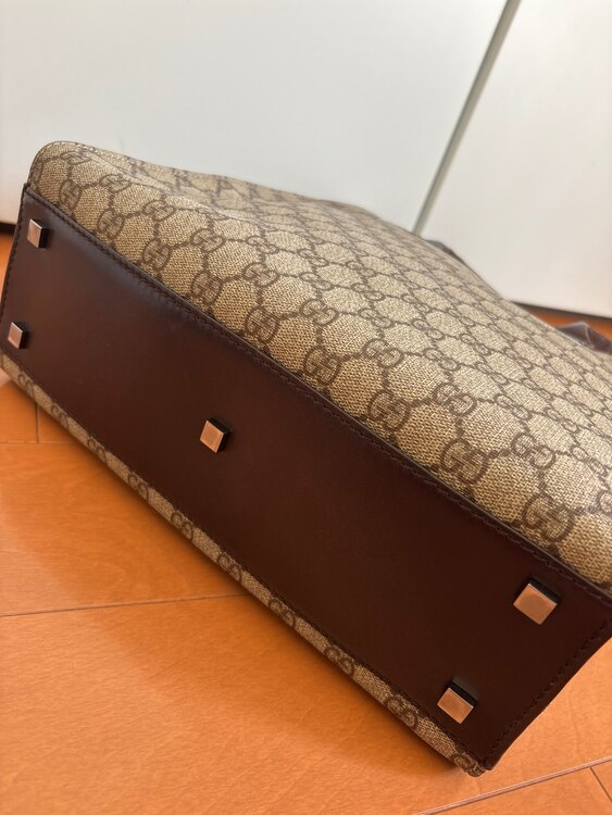 トートバッグ（ブランドバッグ）の商品画像 - 査定依頼日：2025年5月28日 - 最高査定価格：32,000円