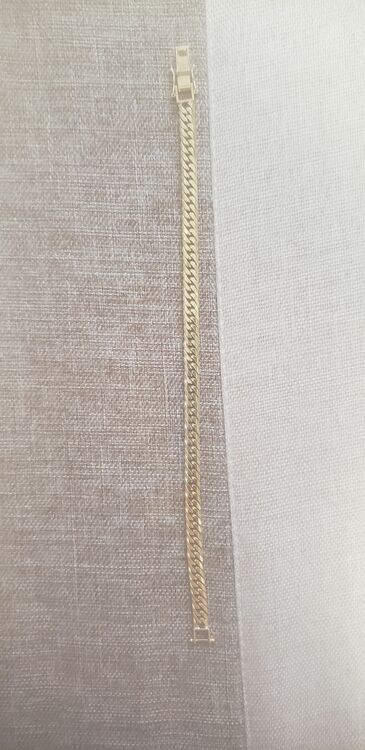 18Kブレスレット（金・貴金属）の商品画像 - 査定依頼日：2025年9月1日 - 最高査定価格：260,000円