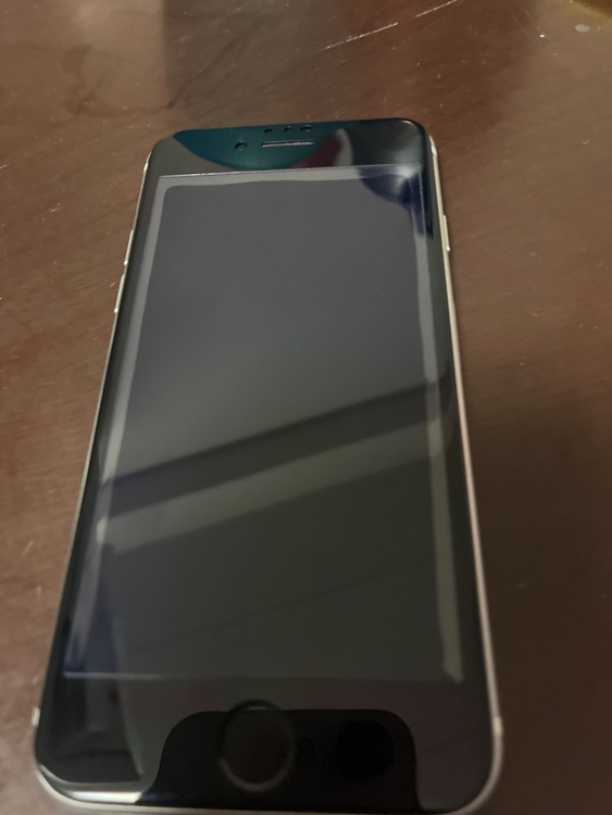 iPhone SE (第 2 世代) 64GB SIMフリー（スマホ）の商品画像 - 査定依頼日：2026年3月19日 - 最高査定価格：11,000円