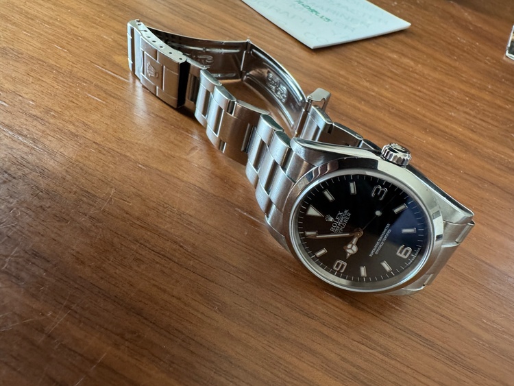 ロレックス エクスプローラー 1142701（高級時計）の商品画像 - 査定依頼日：2026年1月17日 - 最高査定価格：900,000円