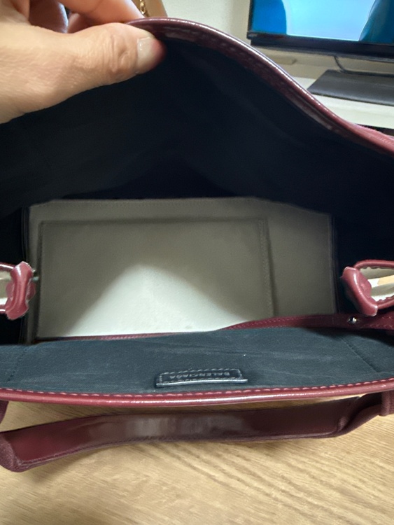 バレンシアガ  （ブランドバッグ）の商品画像 - 査定依頼日：2025年12月8日 - 最高査定価格：40,000円